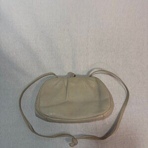 Vintage Etra Leather Purse Clasp Closure Neutral Shoulder Bag Classic